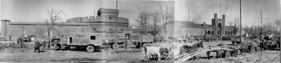 Кёнигсберг. Башня “Дер Дона”. Росгартенские ворота. Апрель 1945 года Кёнигсберг. Башня “Дер Дона”. Росгартенские ворота. Апрель 1945 года